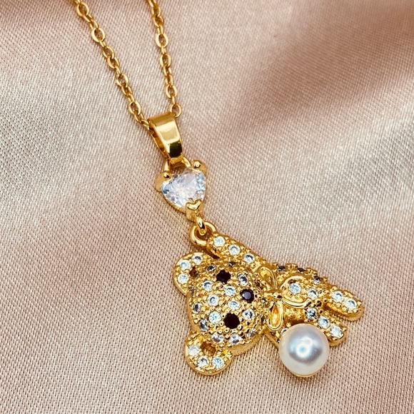 Cute Teddy Bear Pave CZ Heart Pearl Pendant Design Dainty Curb Chain Necklace - Picture 3 of 8